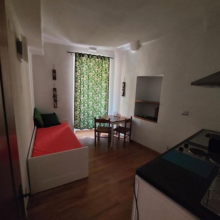 Mariasole Rooms Вернацца Экстерьер фото