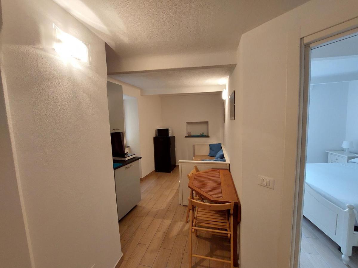 Mariasole Rooms Вернацца Экстерьер фото